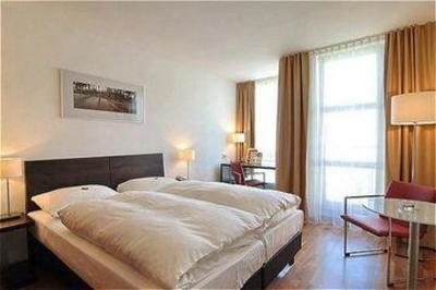 фото отеля Leonardo Hotel Muenchen City West