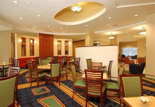 фото отеля SpringHill Suites Orlando Airport