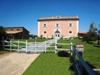 фото отеля Agriturismo Casale Bonaparte di Simona Archibusacci