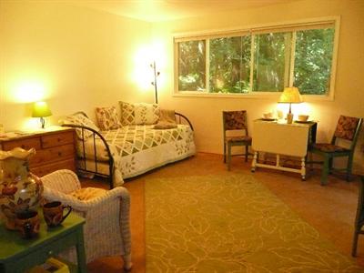 фото отеля Green Cat Guest House