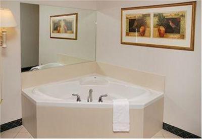 фото отеля La Quinta Inn Suites