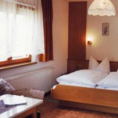 фото отеля Neuner Pension