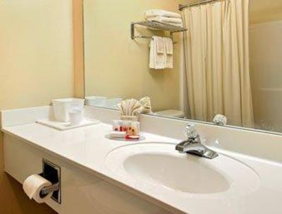 фото отеля Ramada Limited of Blue Ridge