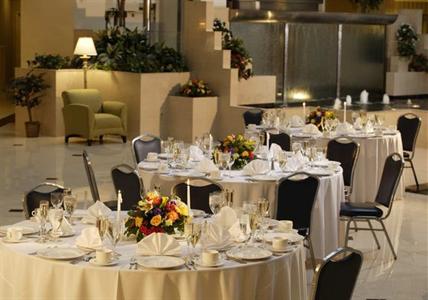 фото отеля Embassy Suites Newark - Wilmington/South