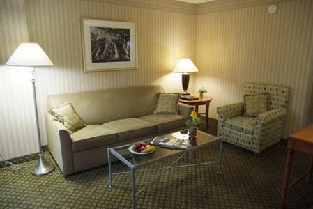 фото отеля Embassy Suites Newark - Wilmington/South