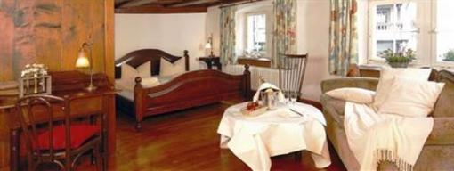 фото отеля Landgasthof zum Roessle