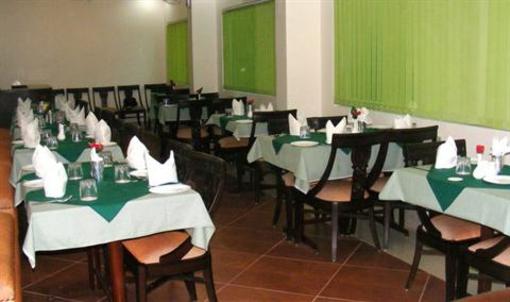 фото отеля Hotel Bodhagaya Gautam