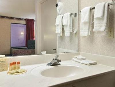 фото отеля Days Inn St. Pauls