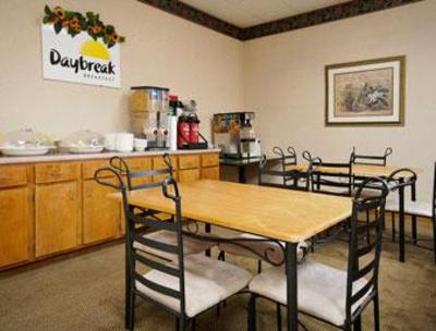 фото отеля Pontotoc Days Inn