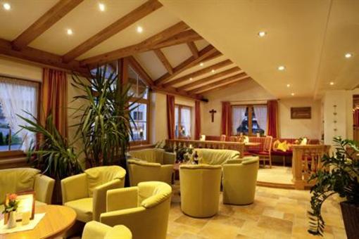 фото отеля Wohlfuehlhotel Berg Heil Holzgau