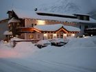 фото отеля Wohlfuehlhotel Berg Heil Holzgau