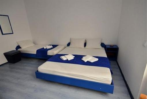 фото отеля Apartments Cenic