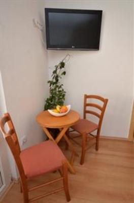 фото отеля Apartments Cenic