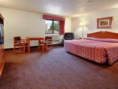 фото отеля Super 8 Motel Sterling Heights