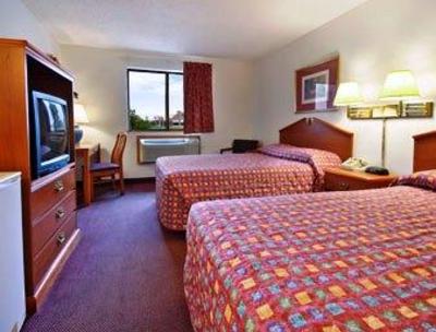 фото отеля Super 8 Motel Sterling Heights
