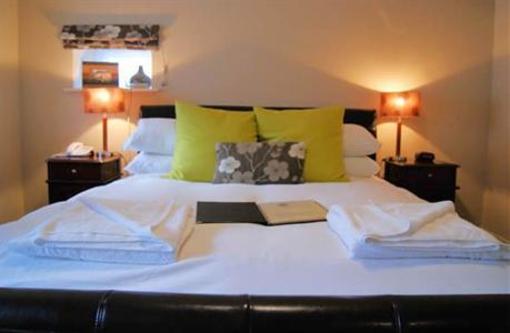 фото отеля The Fairfax Arms Country Inn Gilling East