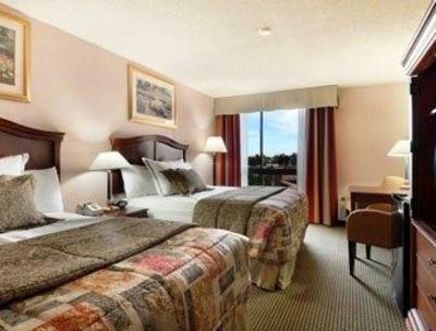 фото отеля Ramada Plaza Denver North Hotel Northglenn