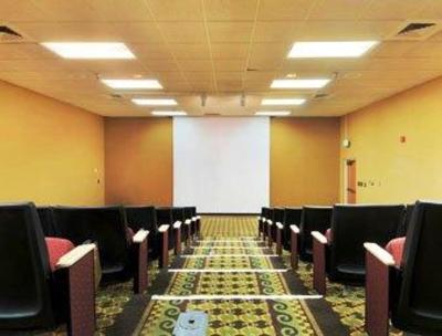 фото отеля Ramada Plaza Denver North Hotel Northglenn