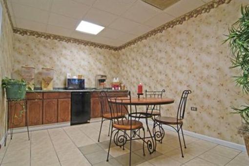 фото отеля Americas Best Value Inn Monroe (North Carolina)
