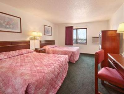 фото отеля Super 8 Carroll North