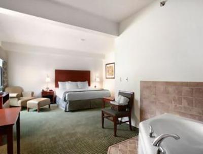 фото отеля Super 8 Carroll North