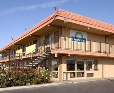 фото отеля Days Inn Lost Hills