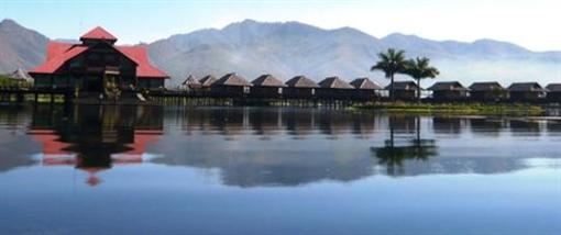 фото отеля Golden Island Cottages Nampan