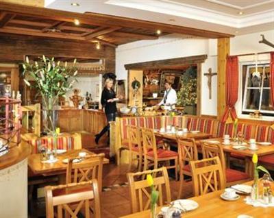 фото отеля Hotel Schrotteralm & Almschlossl Obertauern