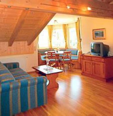 фото отеля Hotel Schrotteralm & Almschlossl Obertauern