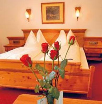 фото отеля Hotel Schrotteralm & Almschlossl Obertauern