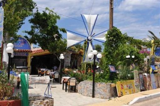 фото отеля Cretan Family Apartments