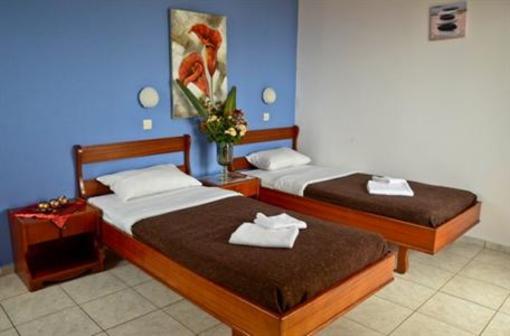 фото отеля Cretan Family Apartments