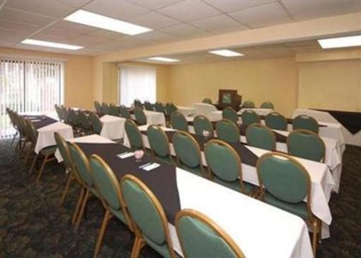 фото отеля Quality Inn Pensacola