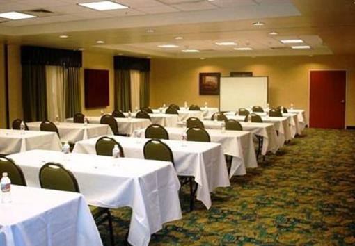 фото отеля Fairfield Inn & Suites El Centro
