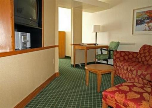 фото отеля Comfort Inn & Suites Camden