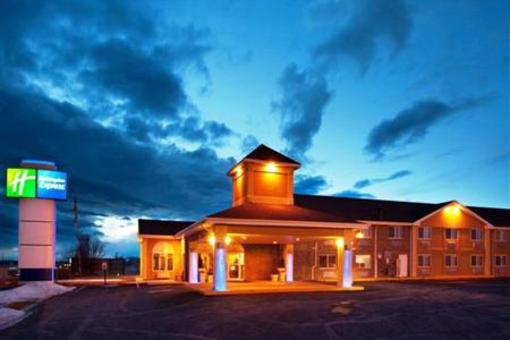 фото отеля Holiday Inn Express Alliance