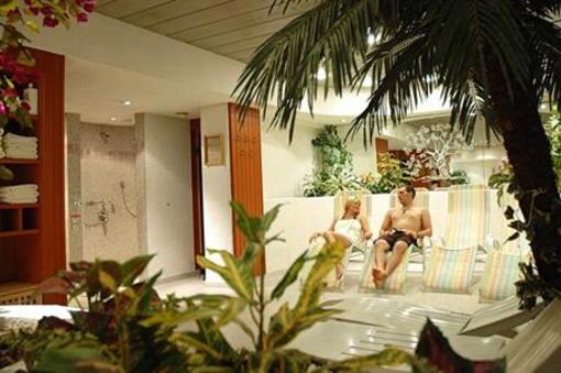фото отеля Hotel Lindner Oberndorf in Tirol