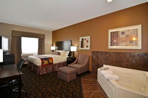 фото отеля Best Western Plover Hotel & Conference Center