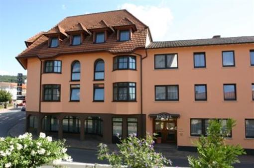 фото отеля Hotel Traube Leimen