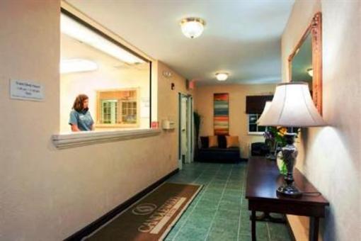фото отеля Hawthorn Suites by Wyndham Greensboro