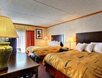 фото отеля Days Inn and Suites Madison Heights