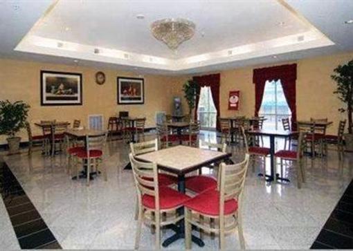 фото отеля Comfort Suites Cincinnati Airport