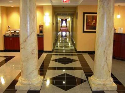 фото отеля Comfort Suites Cincinnati Airport