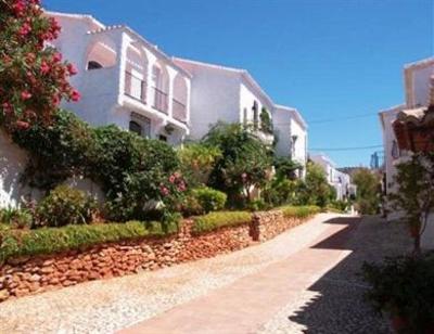 фото отеля Capistrano Villages Apartments Nerja