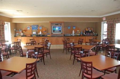 фото отеля Holiday Inn Express Hotel & Suites Corning