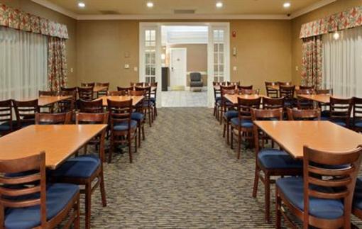 фото отеля Holiday Inn Express Hotel & Suites Corning