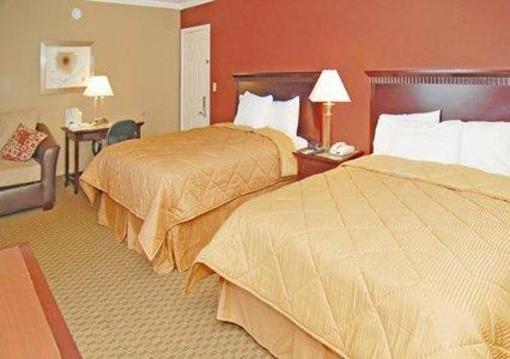 фото отеля Comfort Inn Near Hollywood Walk of Fame