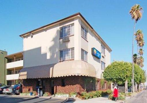 фото отеля Comfort Inn Near Hollywood Walk of Fame