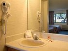 фото отеля Super 8 Canoga Park