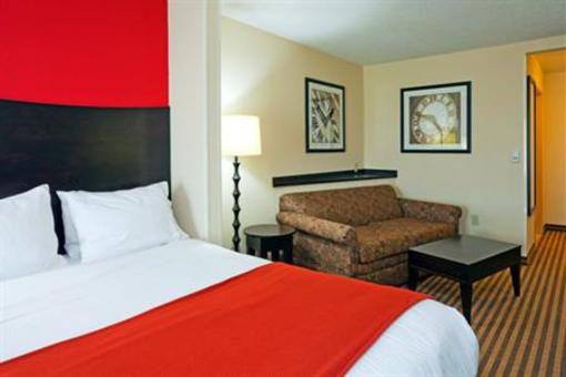 фото отеля Holiday Inn Express Atmore